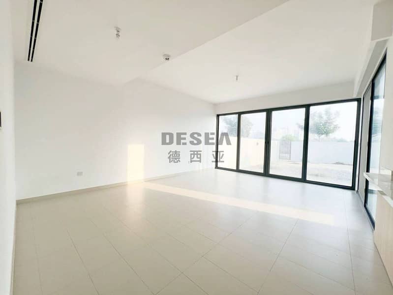 Twin-Villa | Single Row | Brand New Twin-Villa | Single Row | Brand New
