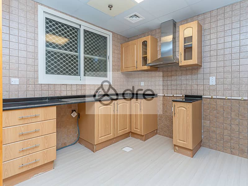 8 DRE01810. JPG