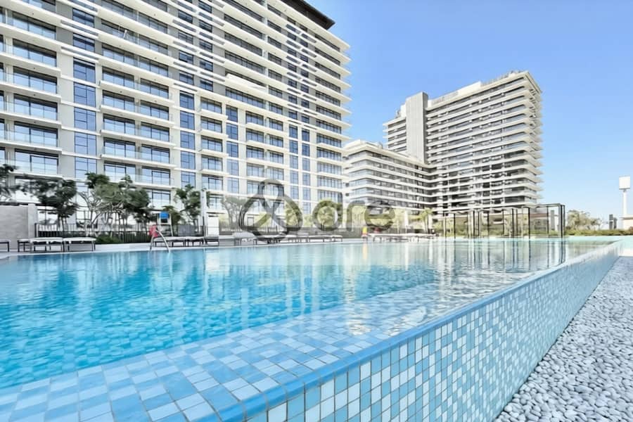 2 Swimming Pool. jpg