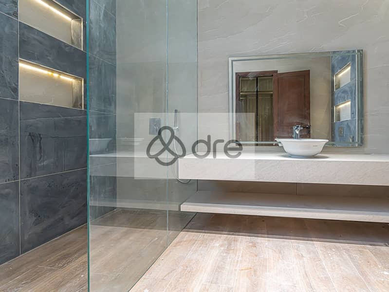 26 DRE03068-Edit. JPG