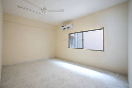 2 Schlafzimmer Wohnung zum zur Miete in Al Karama, Dubai - 03. jpg