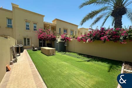 2 habitaciones Villa para en Alquiler en The Springs, Dubai - Villa en The Springs,The Springs 10, 2 dormitorios, 155000 AED - 15778772 2 habitaciones Villa para en Alquiler en The Springs, Dubai - Villa en The Springs,The Springs 10, 2 dormitorios, 155000 AED - 15778772