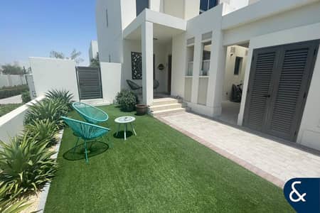4 Schlafzimmer Townhouse zum zur Miete in Town Square, Dubai - Reihenhaus in Town Square,Sama Townhouses, 4 schlafzimmer, 190000 AED - 15778879 4 Schlafzimmer Townhouse zum zur Miete in Town Square, Dubai - Reihenhaus in Town Square,Sama Townhouses, 4 schlafzimmer, 190000 AED - 15778879