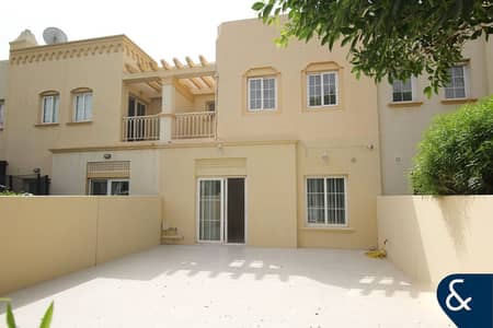 2 Bedroom Villa for Rent in The Springs, Dubai - Lake View | Two Bedroom | Available now