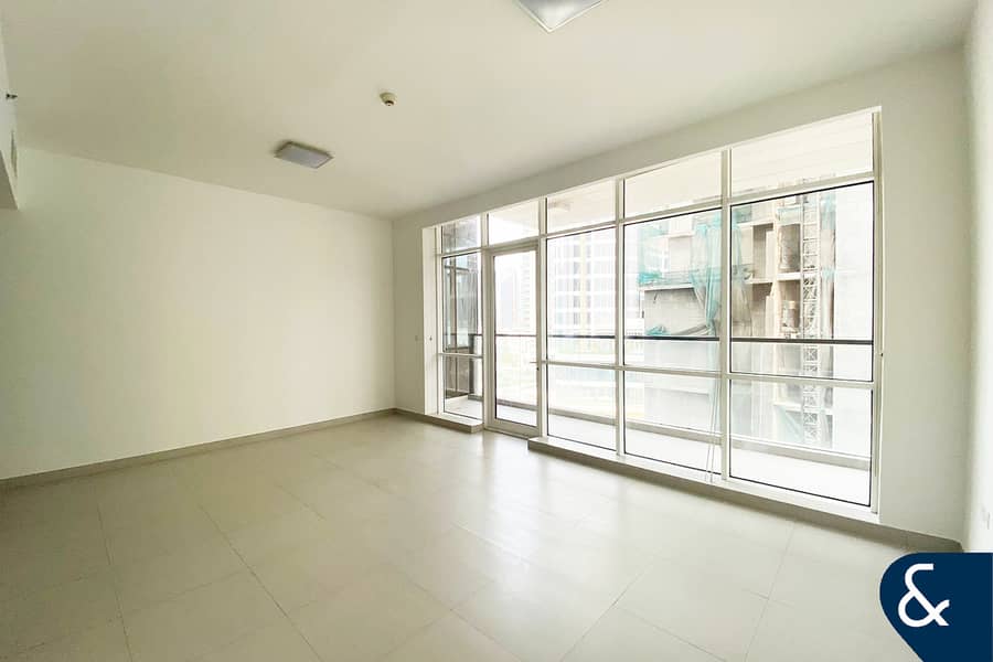 2 Bedroom | Vacant | 2 Parking Spaces 2 Bedroom | Vacant | 2 Parking Spaces