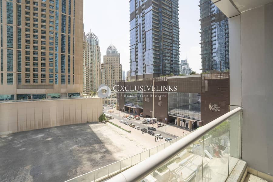 Managed | Low Floor | Great Location | VACANT Managed | Low Floor | Great Location | VACANT