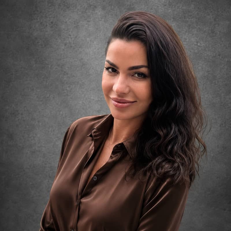 Elena Ivashova Elena Ivashova