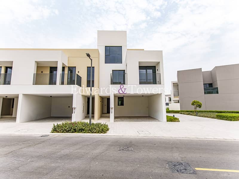 Brand New | Park Backing | Internal Unit | Vacant Brand New | Park Backing | Internal Unit | Vacant