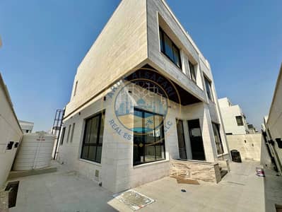 4 habitaciones Villa para en Venta en Hoshi, Sharjah - f29d13c8-8aa8-42eb-913a-e17cff12e2fc. jpg