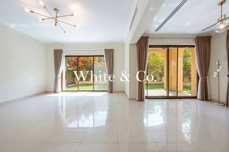 4 Bedroom Villa for Sale in Arabian Ranches 2, Dubai - Bed Downstairs | Vacant Nov | Large Plot