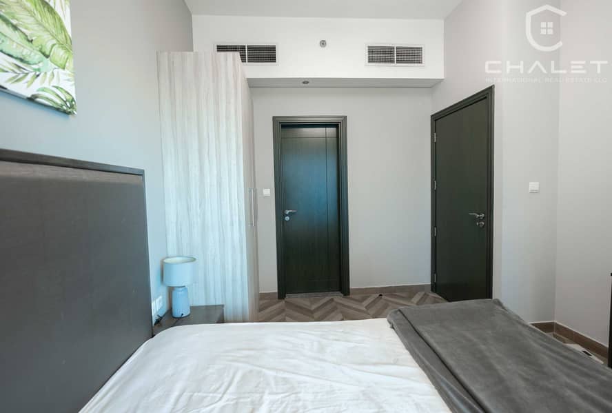 13 LISTINGS_POOJA_SECONDARY-DSC02786. jpg