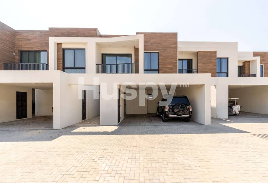 Brand New | Beach Access | Maid Room Brand New | Beach Access | Maid Room