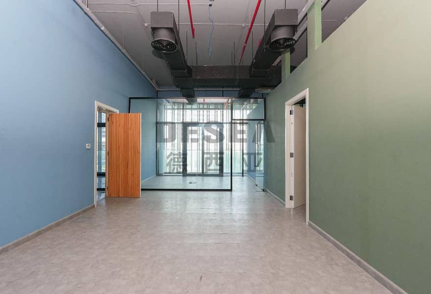 Vacant | Semi Fitted | Spacious Layout Vacant | Semi Fitted | Spacious Layout