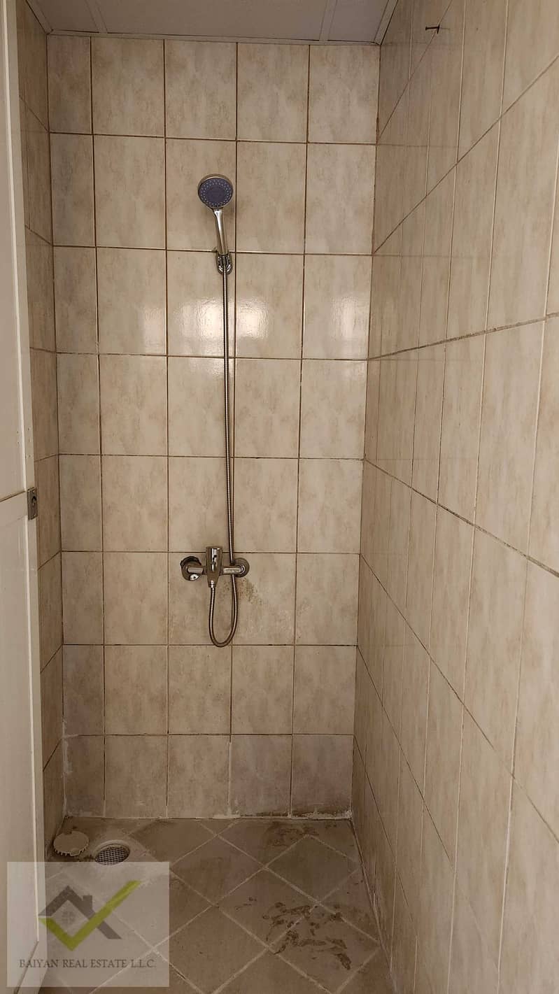 7 1000655020. jpg