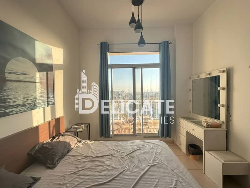 5 bedroom 1-2. jpg