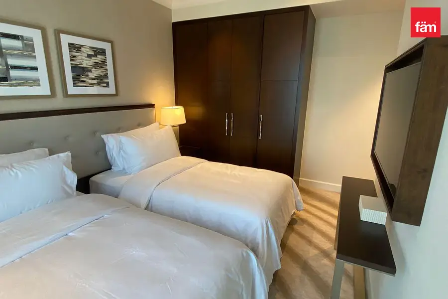 Breathtaking Burj View I Prime Layout I Hot Deal