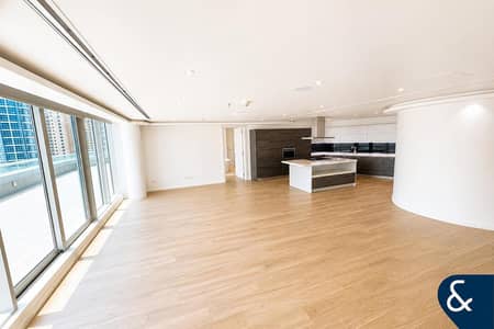 4 Bedroom Apartment for Sale in Dubai Marina, Dubai - Private pool|Fully upgraded|Full marina view