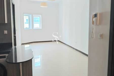 1 Slaapkamer Appartement te Huur in Dubai Silicon Oasis (DSO), Dubai - Appartement in Dubai Silicon Oasis (DSO),Ayat Oasis, 1 slaapkamer, 63000 AED - 15782640 1 Slaapkamer Appartement te Huur in Dubai Silicon Oasis (DSO), Dubai - Appartement in Dubai Silicon Oasis (DSO),Ayat Oasis, 1 slaapkamer, 63000 AED - 15782640