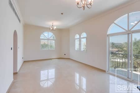 5 Schlafzimmer Villa zum zur Miete in Umm Suqeim, Dubai - Villa in Umm Suqeim，Umm Suqeim 2, 5 schlafzimmer, 400000 AED - 15782755