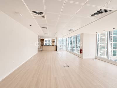 Office para en Alquiler en Dubai Marina, Dubai - Oficina en Dubai Marina，Al Habtoor Business Tower, 418190 AED - 15782904