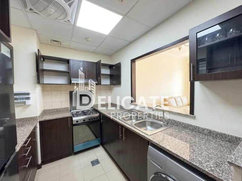 7 Kitchen. jpg
