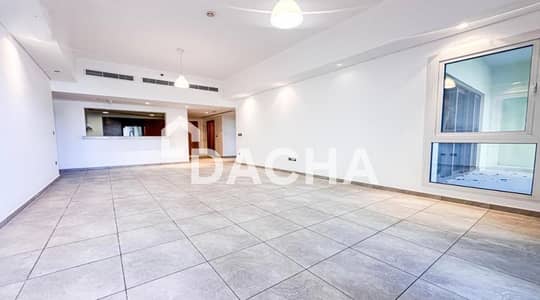 3 habitaciones Apartamento para en Alquiler en Palm Jumeirah, Dubai - Apartamento en Palm Jumeirah，Marina Residences，Marina Residences 1, 3 dormitorios, 340000 AED - 15783330