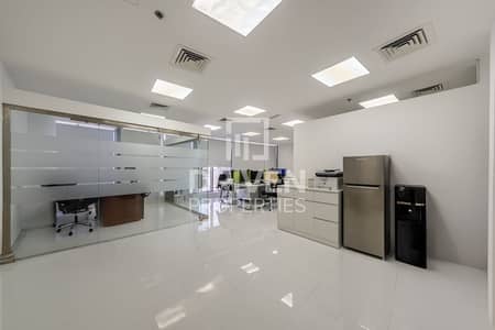 Office zum zur Miete in Barsha Heights (Tecom), Dubai - Büro in Barsha Heights (Tecom)，I-Rise Tower, 186728 AED - 15783455
