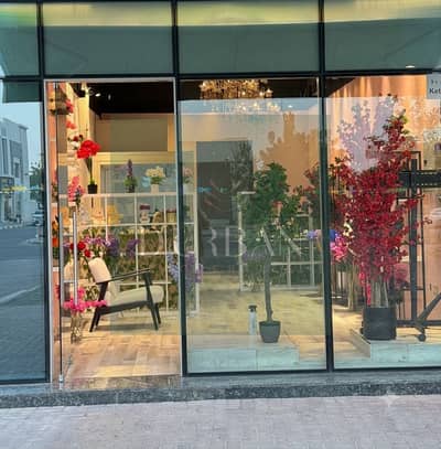 Shop zum zur Miete in Al Karama, Dubai - Gemini_Generated_Image_v7k30nv7k30nv7k3. png