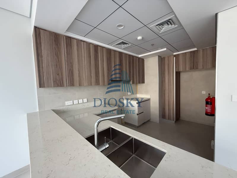 3 Image 3