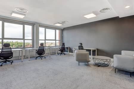 Office de à à louer à Business Bay, Dubai - Regus Civic Building 5851 Epping UK Large Office 2. jpg Office de à à louer à Business Bay, Dubai - Regus Civic Building 5851 Epping UK Large Office 2. jpg