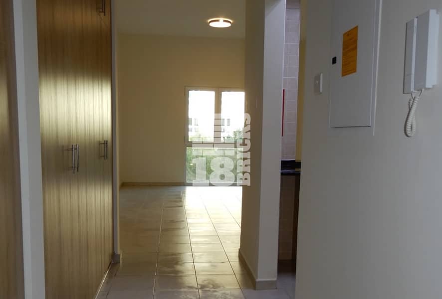 image_0 image_0