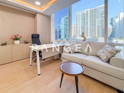 Office for Rent in Business Bay, Dubai - Fully Fitted | Partitioned | Vacant Office for Rent in Business Bay, Dubai - Fully Fitted | Partitioned | Vacant