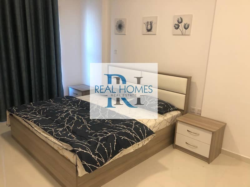 10 1 Bedroom with Laundry! Fully Furnished! DEWA Connected 5500 Per Month