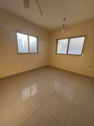 2 Camere Appartamento in Affitto a Al Musalla, Sharjah - WhatsApp Image 2026-07-09 at 10.52. 22 AM. jpeg 2 Camere Appartamento in Affitto a Al Musalla, Sharjah - WhatsApp Image 2026-07-09 at 10.52. 22 AM. jpeg