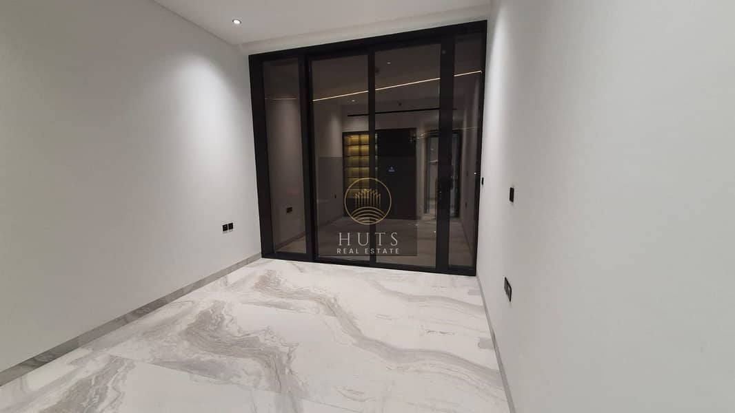 BRAND NEW 2 BEDROOM STUDY | READY TO MOVE | MODERN