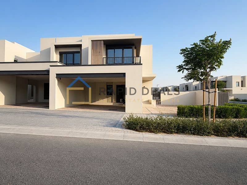 Exclusive 4BR+M End Townhouses - Near the Park Exclusive 4BR+M End Townhouses - Near the Park