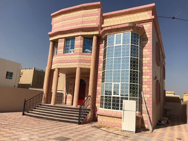 For rent a villa in Al Rawda very excellent government electricity stone interface in the name of an excellent site citizen