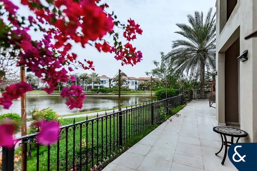 Full Lake View | Upgraded EF | 4 Beds Full Lake View | Upgraded EF | 4 Beds