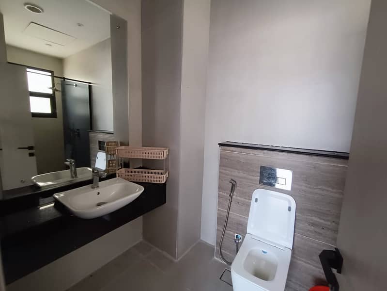15 fedaa751-11c6-4112-9d2a-112d1d5d7c61. jpg