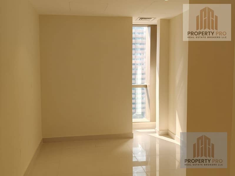 4 Image 4