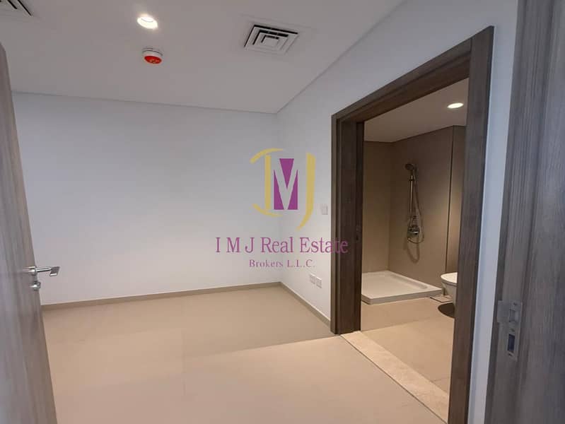11 8ad89902-ecd4-4a9e-9941-5fec33ceabb6. jpg