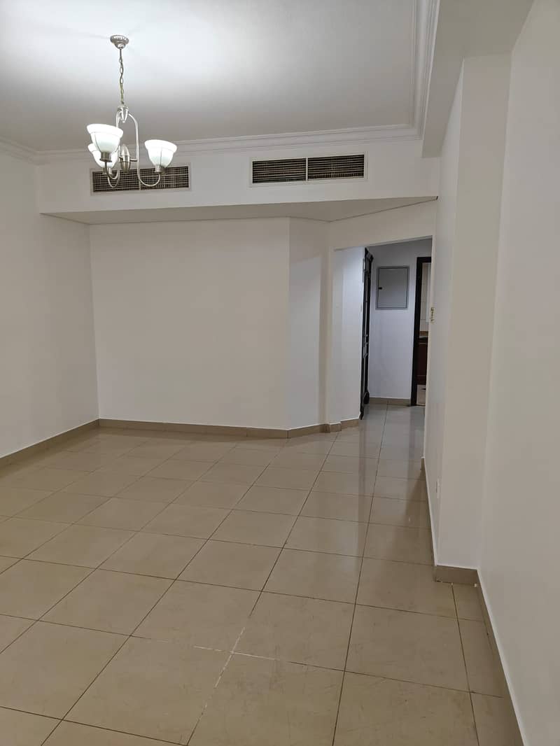 3 ff3376f8-4ec6-4138-83d5-4f9b1826bcb9. jpg