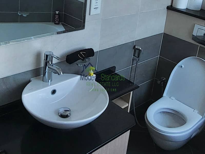 17 Bath4-02. jpg