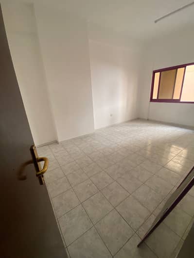 2 habitaciones Apartamento para en Alquiler en Al Majaz, Sharjah - WhatsApp Image 2026-07-06 at 11.04. 26 PM (3). jpeg 2 habitaciones Apartamento para en Alquiler en Al Majaz, Sharjah - WhatsApp Image 2026-07-06 at 11.04. 26 PM (3). jpeg