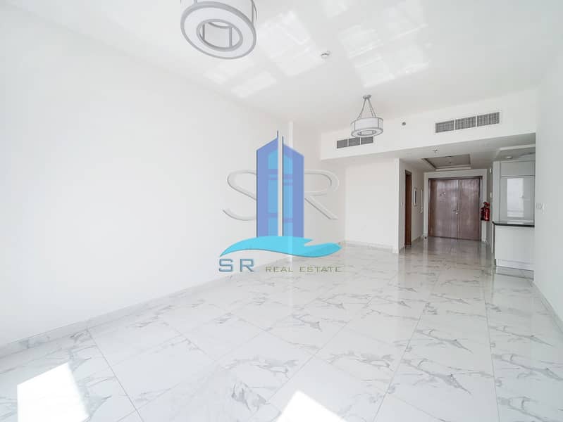 5 ADU00115. JPG