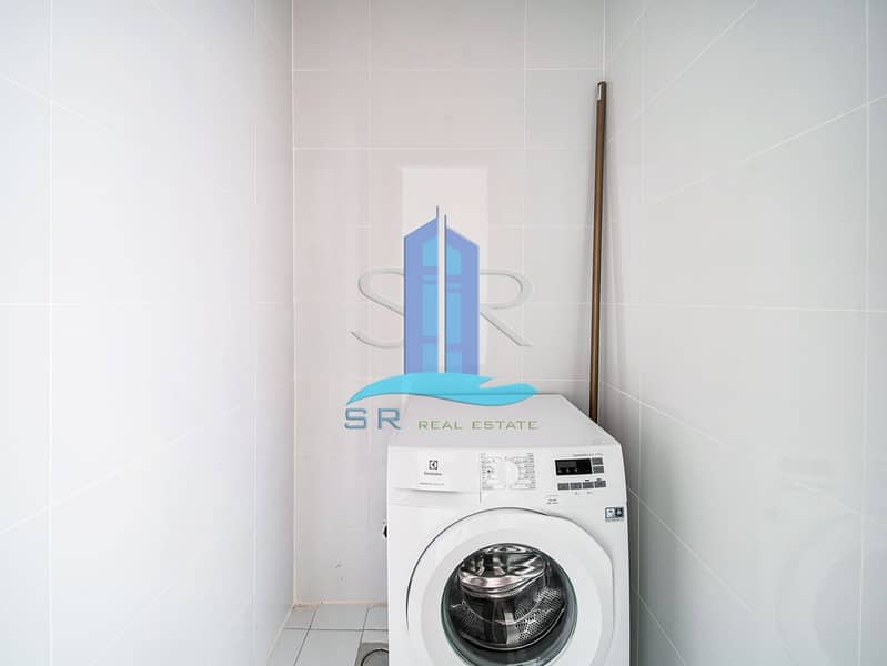 20 ADU00157. JPG