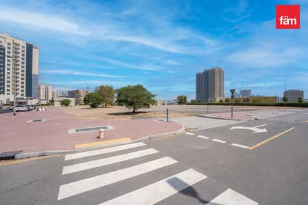 Plot in vendita a Liwan, Dubai - Terreno a Liwan,Queue Point, 4457001 AED - 15795246 Plot in vendita a Liwan, Dubai - Terreno a Liwan,Queue Point, 4457001 AED - 15795246
