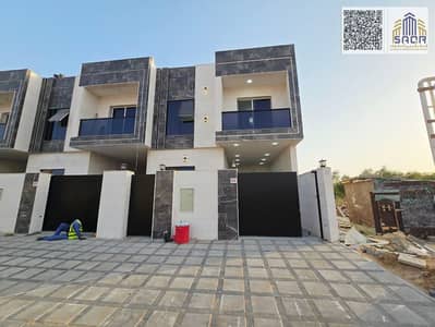 3 Camere Villa in Vendita a Al Helio, Ajman - photo_6046488619427499631_y. jpg 3 Camere Villa in Vendita a Al Helio, Ajman - photo_6046488619427499631_y. jpg