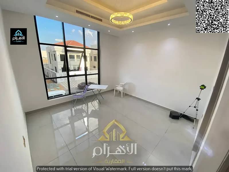 22 850743463-1066x800. webp