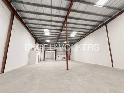 Warehouse zum zur Miete in Dubai Investments Park (DIP), Dubai - Lagerhalle in Dubai Investments Park (DIP),Dubai Investments Park 1, 446400 AED - 15797192 Warehouse zum zur Miete in Dubai Investments Park (DIP), Dubai - Lagerhalle in Dubai Investments Park (DIP),Dubai Investments Park 1, 446400 AED - 15797192